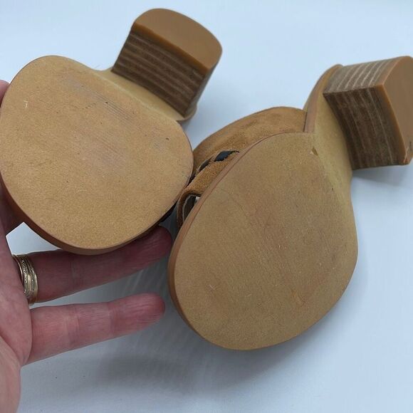 Muk Luks size 8 suede chunky heels slides - Picture 6 of 10